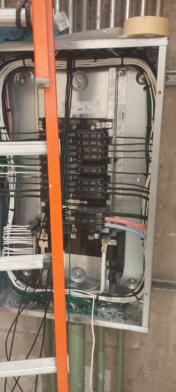 Panel eléctrico industrial