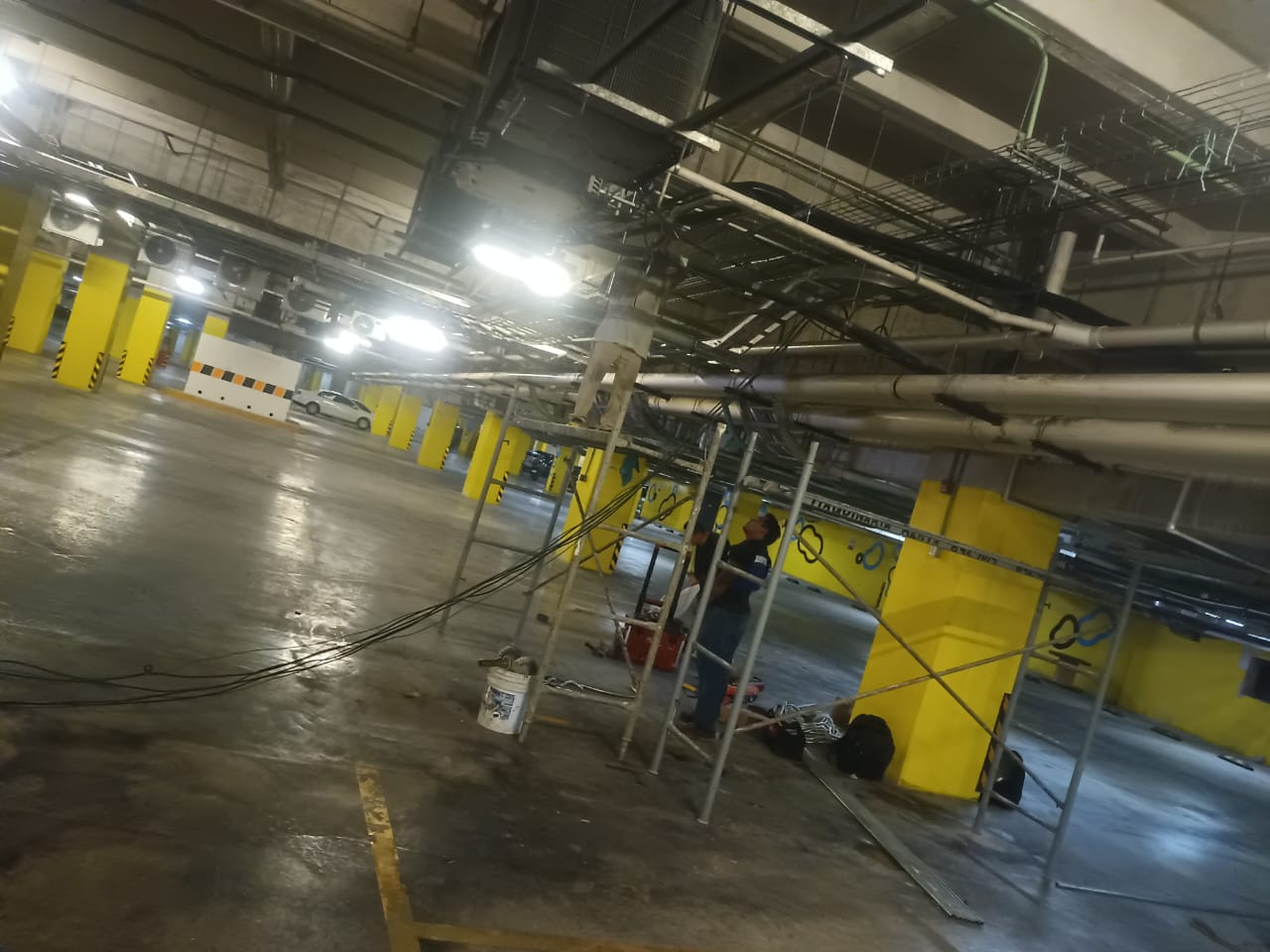 Trabajo en estacionamiento